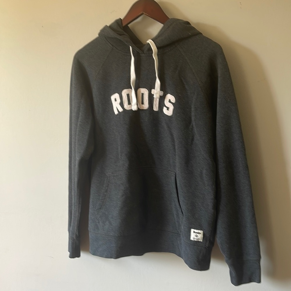 Roots hoodie sweater